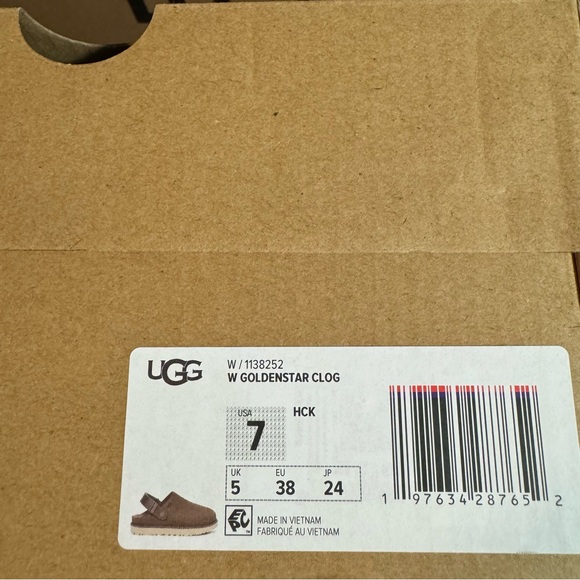 UGG Goldenstar clogs in hickory nwt - Picture 8 of 10